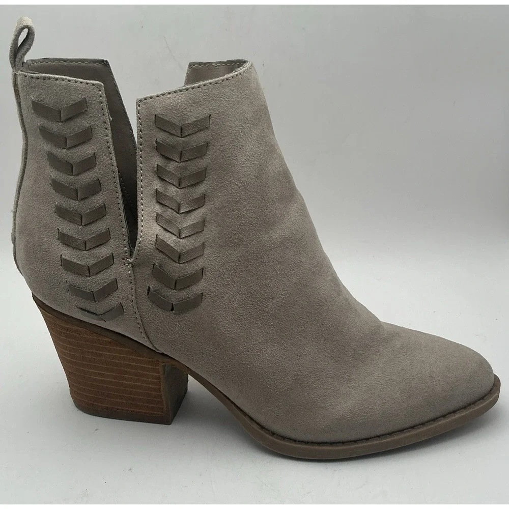 Carlos by Carlos Santana Whitely Ankle Boots 5M Light Doe Faux Suede Whipstitch